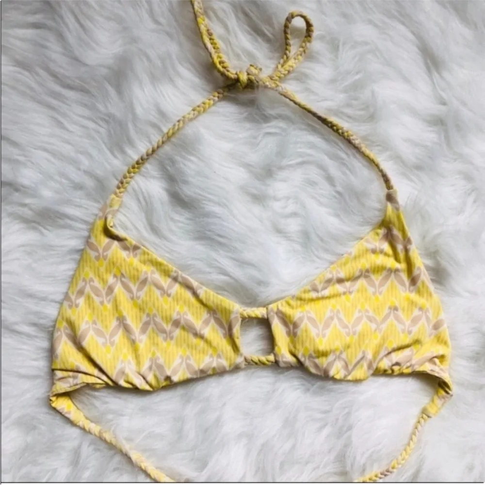 RARE OG Frankie’s Bikinis Yellow Chevron Butterfly Oceanside Top